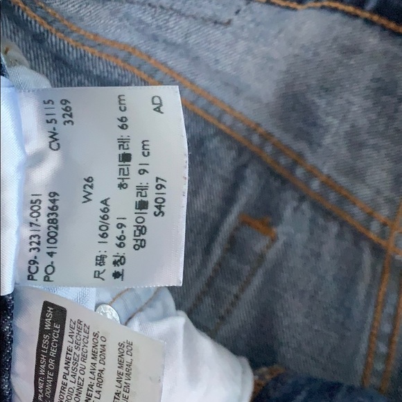 LEVI SHORTS - Picture 4 of 4